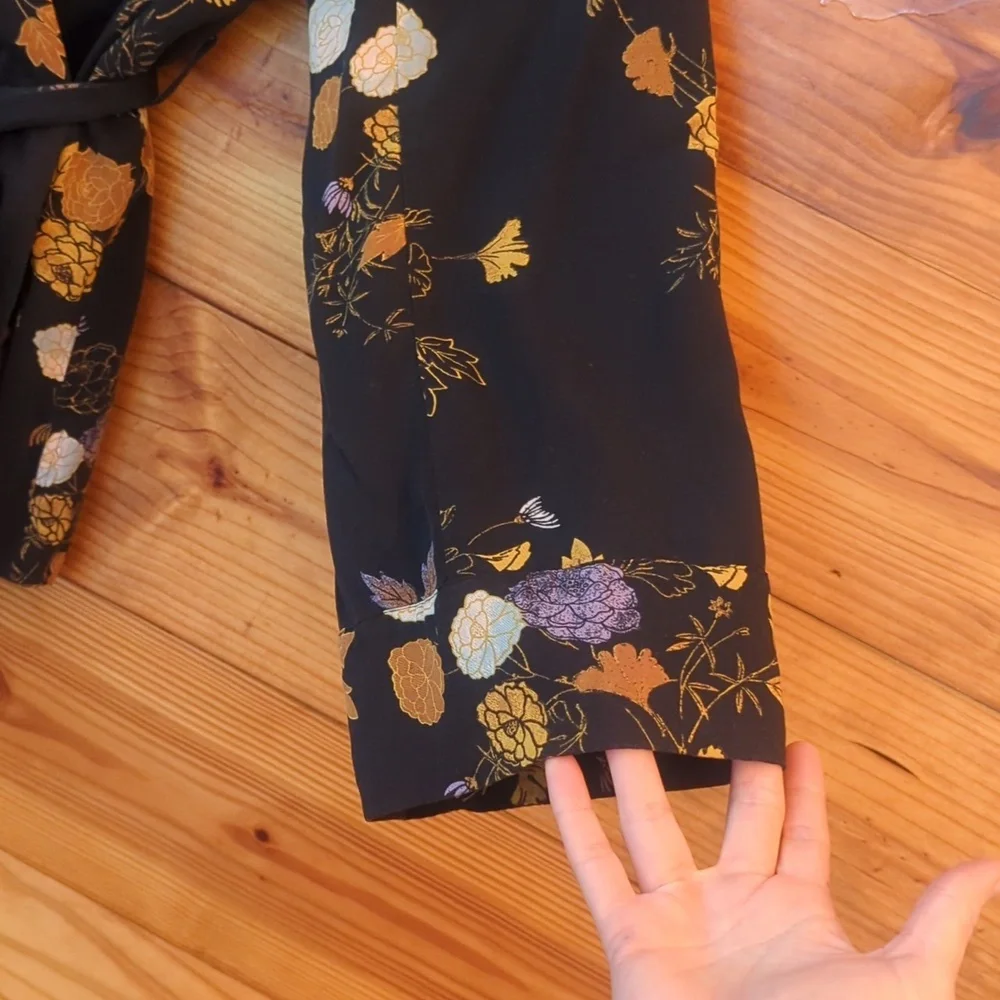 Free People 'Wrap It Up' Long Sleeve Floral Kimono XS - Picture 6 of 11